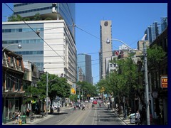 Toronto Bus Tour 207